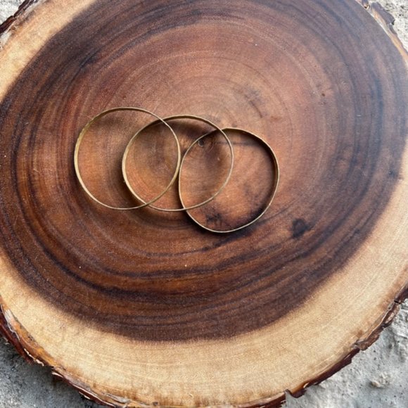 3 bracelets - Picture 2 of 2